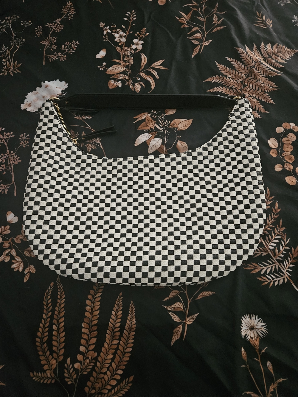 Black and White Checkered Shoulder Bag - Classic Pattern